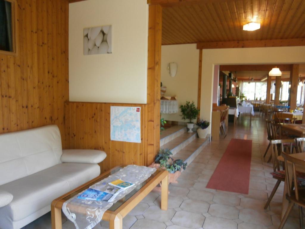 Ferienpension Garni Hubert Rigelnik Sankt Kanzian am Klopeiner See Zewnętrze zdjęcie